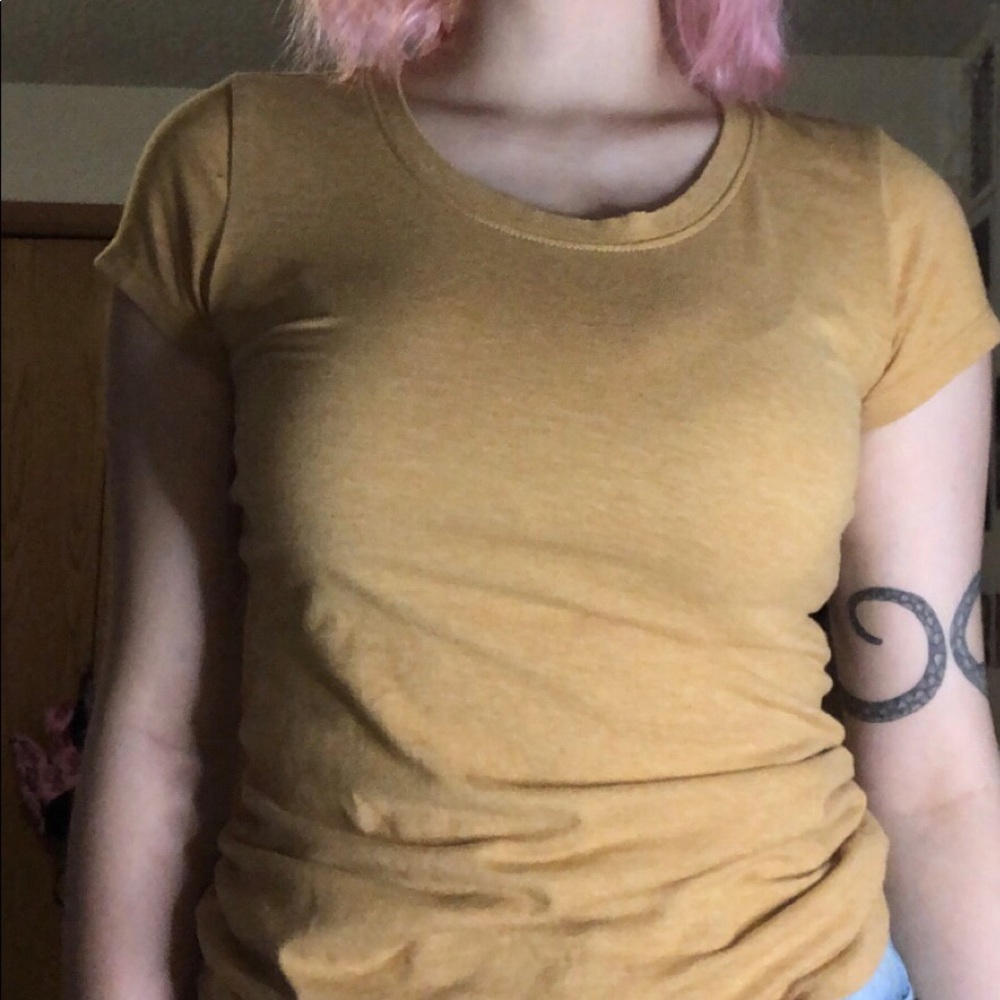 Mustard shirt